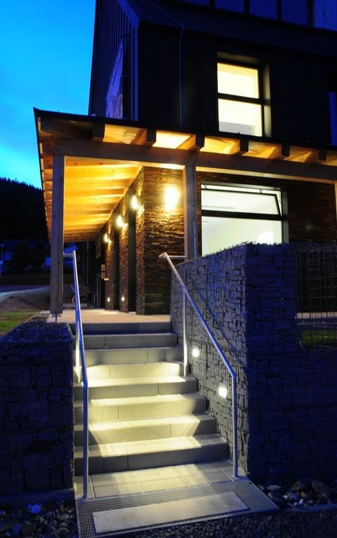 Apartmany Rokytka Snowhouse โรกีนีซ นัด ยีเซอโร ภายนอก รูปภาพ